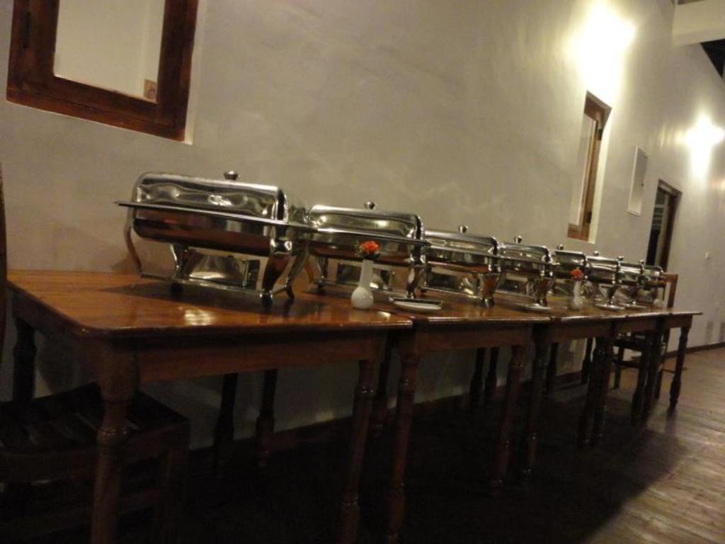 Naaval Hotel Batticaloa Zewnętrze zdjęcie