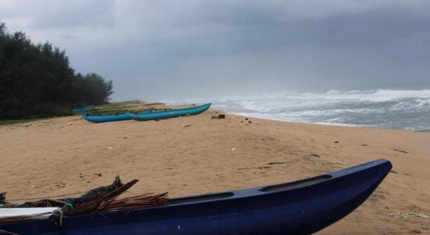 Naaval Hotel Batticaloa Zewnętrze zdjęcie