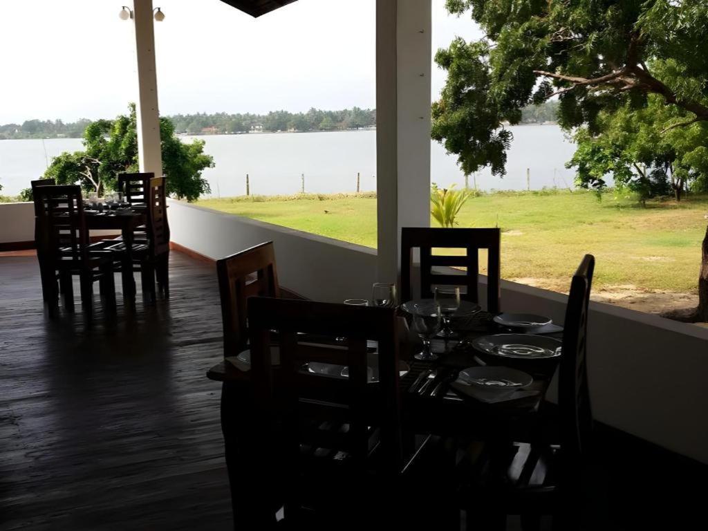 Naaval Hotel Batticaloa Zewnętrze zdjęcie